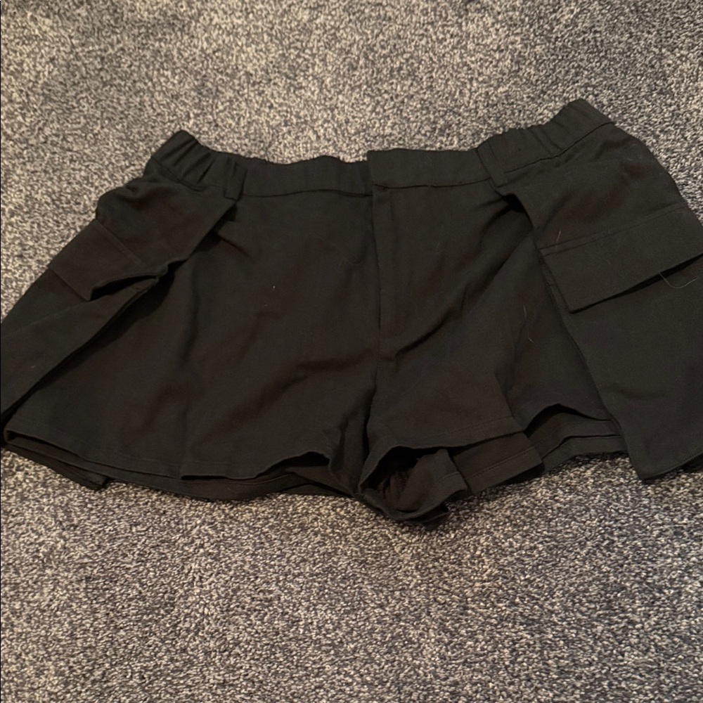 HYFVE Black Cargo Skort Shorts with Elastic Waist